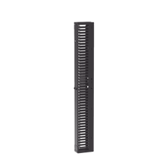 Organizador Vertical PatchRunner™, Sencillo (Solo Frontal), Para Rack Abierto de 45 Unidades, 6 in de Ancho, Color Negro
