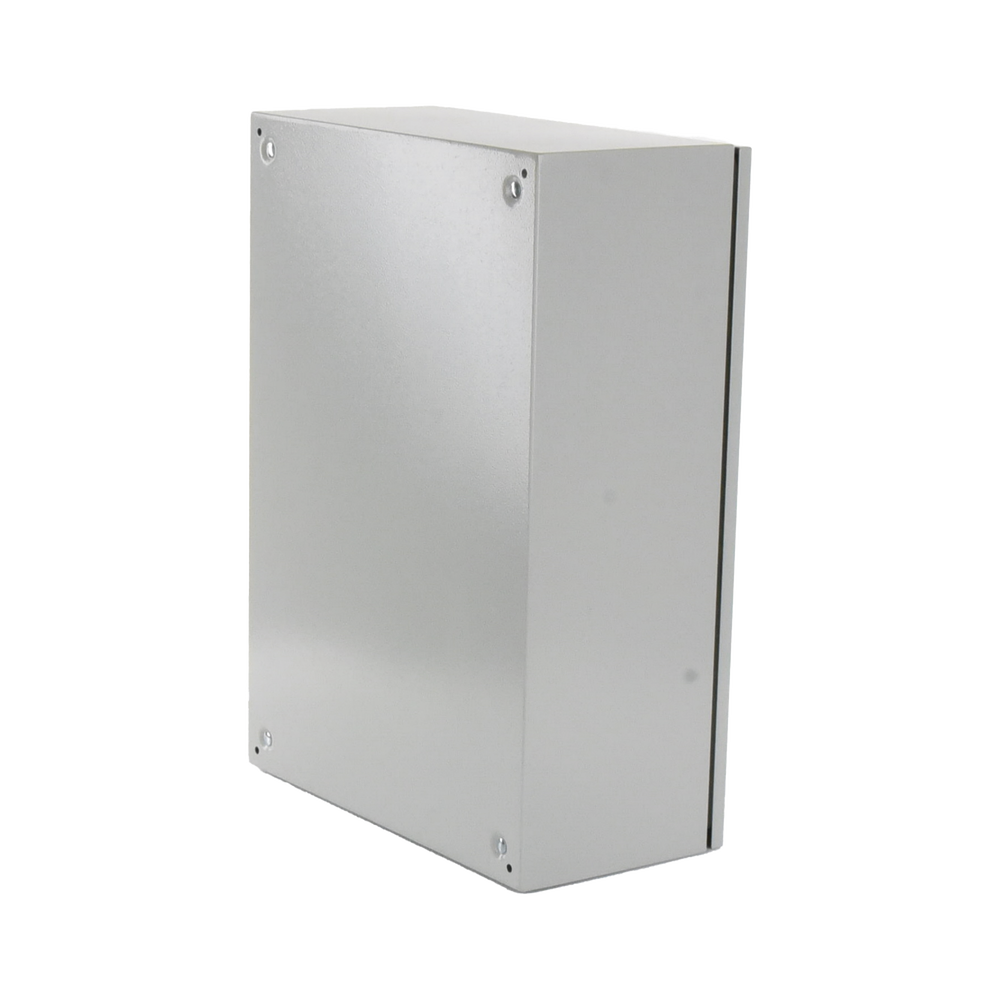 Gabinete Ventilado de Acero IP55 Uso en Exterior (500 x 700 x 250 mm) con Placa Trasera Interior Metálica y Compuerta Inferior Atornillable. Incluye Ventilador, Ventilas, filtros, Chapas y Llave T.