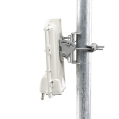 Backhaul radio conecterizado, 4.9-6.05 GHz PTP/HCMP/ 450 Mbps Reales, incluye fuente avanzada AC/DC / Hasta + 80 km - (C050067H008C)