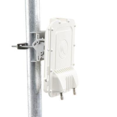 Backhaul radio conecterizado, 4.9-6.05 GHz PTP/HCMP/ 450 Mbps Reales, incluye fuente avanzada AC/DC - (C050067H008C)