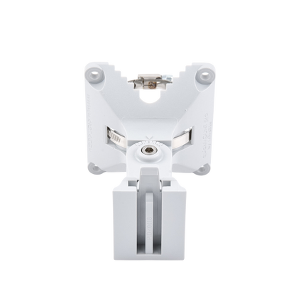 ( QuickMount Pro) Montaje de pared o poste para equipos MIKROTIK con ajuste de 140°.