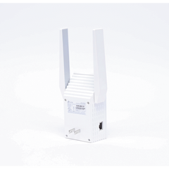 Repetidor / Extensor de Cobertura WiFi AX 1500 Mbps, doble banda 2.4 GHz y 5 GHz, con 1 puerto 10/100/1000 Mbps