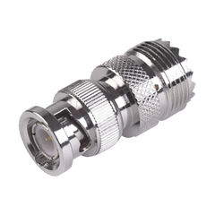 Adaptador en Linea para 50 Ohm, Conector BNC Macho-UHF Hembra (SO-239), Níquel/ Oro/ Delrin.