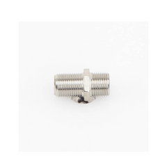 Adaptador Barril para 75 Ohm, de Conector F Hembra a F Hembra, Níquel/ Estaño/ Polietileno.