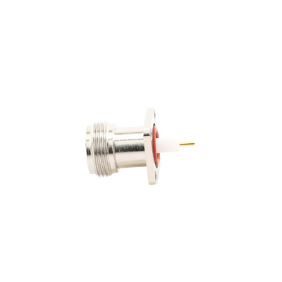 Conector N Hembra de Montaje de Panel con 4 perforaciones a 12.7 mm, soldable.