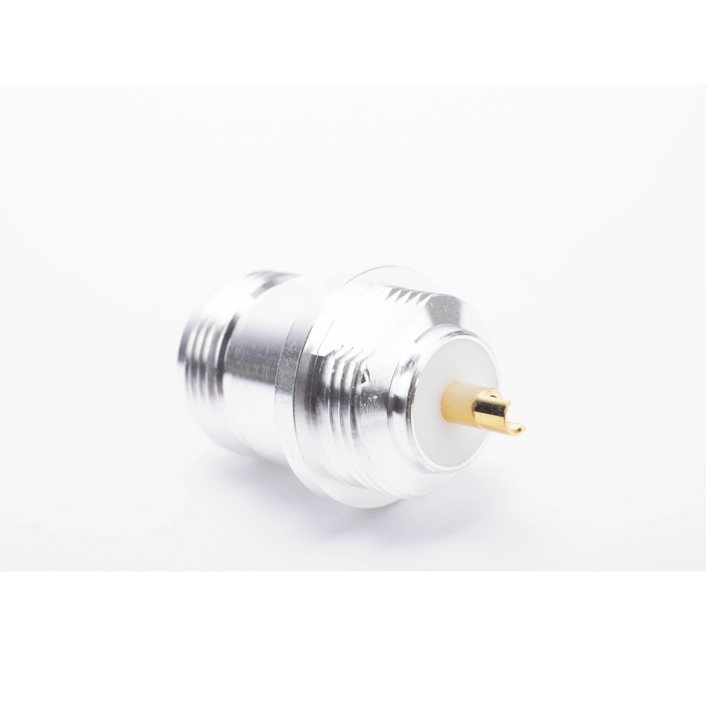 Conector N Hembra, para Montaje Frontal en Panel, Doble D Plano, Plata/ Oro/ Teflón.