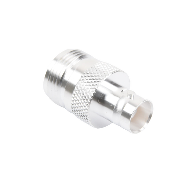 Adaptador en Línea, de Conector N Hembra a BNC Hembra, Plata/ Oro/ Teflón.