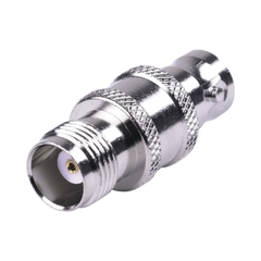 Adaptador en Línea de Conector TNC Hembra a BNC Hembra, Níquel/ Oro/ Teflón.