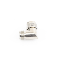 Adaptador en Ángulo Recto, de Conector UHF Macho (PL-259) a UHF Hembra (SO-239), Níquel/ Oro/ Delrin.