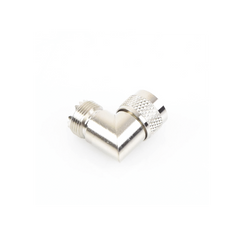 Adaptador en Ángulo Recto, de Conector UHF Macho (PL-259) a UHF Hembra (SO-239), Níquel/ Oro/ Delrin.