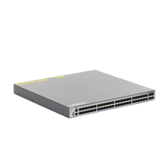 Switch de Distribución Capa 3 con 48 puertos SFP 1G y 4 SFP+ 10Gb, Administración gratuita desde la nube.