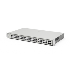 Switch Administrable Capa 3 con 48 puertos Gigabit + 4 SFP+ para fibra 10Gb, gestión gratuita desde la nube