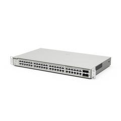 Switch Administrable Capa 3 con 48 puertos Gigabit + 4 SFP+ para fibra 10Gb, gestión gratuita desde la nube