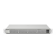 Switch Administrable Capa 3 con 48 puertos Gigabit + 4 SFP+ para fibra 10Gb, gestión gratuita desde la nube