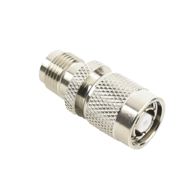 Adaptador en Línea, de Conector TNC Macho Inverso a TNC Hembra, Nquel/ Oro/ Teflón.