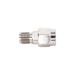 Adaptador en Línea de Conector SMA Macho Inverso a SMA Hembra, Níquel/ Oro/ Teflón.