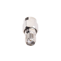Adaptador en Línea de Conector SMA Macho Inverso a SMA Hembra, Níquel/ Oro/ Teflón.