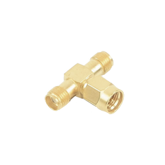Adaptador en T, de Conector SMA Macho a Doble SMA Hembras, Oro/ Oro/ Teflón.
