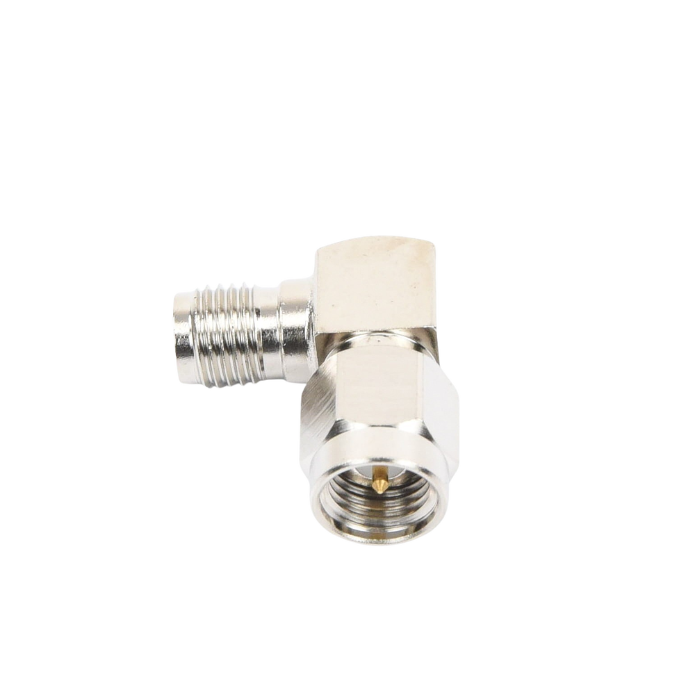 Adaptador en Ángulo Recto, de Conector SMA Macho a SMA Hembra Níquel/ Oro/ Teflón.