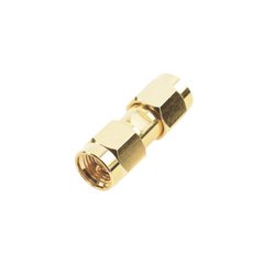 Adaptador Tipo Barril, de Conector SMA Macho a SMA Macho, Oro/ Oro/ Teflón.â€‹