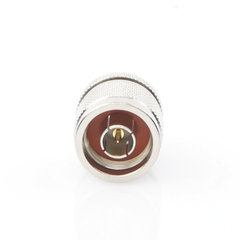 Adaptador en Línea de Conector SMA Macho a N Macho, Níquel/ Oro/ Teflón.