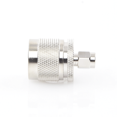 Adaptador en Línea de Conector SMA Macho a N Macho, Níquel/ Oro/ Teflón.