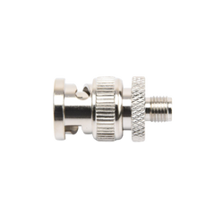 Adaptador en Línea de Conector SMA Hembra a BNC Macho, Níquel/ Oro/ Teflón.