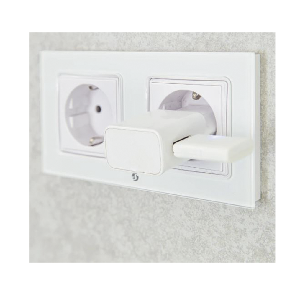 Puerta de enlace de Bluetooth a Wi-Fi en un dispositivo USB-A. para dispositivos Shelly Bluetooth
