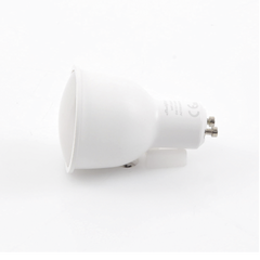 Foco tipo Gu10 inteligente con señal inalámbrica, color dual blanco y cálido, uso de App Shelly. AC 100-240V