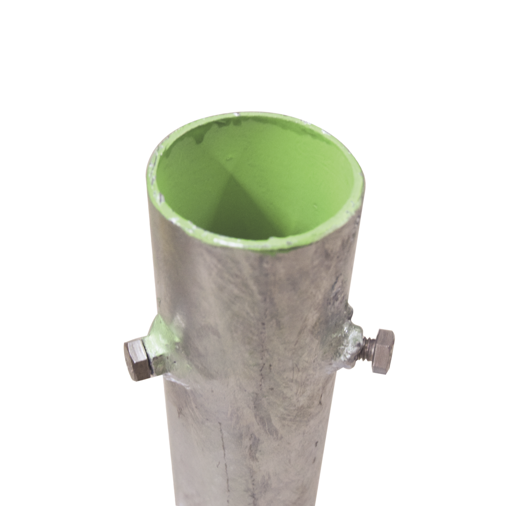 Base para Mástil Hasta 2" con Opresores, Base de 30 x 30 cm y Tubo de 50 cm Ced. 30. Galv. Inmersión.