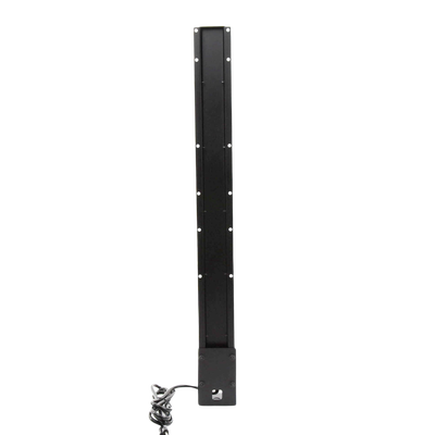 PDU Vertical de 10 Contactos (NEMA 5-15R). Volt. Ent./Sal.: 120Vca/15A compatible con Racks EIRL y EIQR.