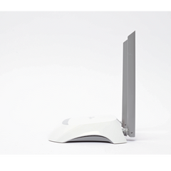 Router Inalámbrico WISP, 2.4 GHz, 300 Mbps, 2 antenas externas omnidireccional 5 dBi, 4 Puertos LAN 10/100 Mbps, 1 Puerto WAN 10/100 Mbps, control de ancho de banda