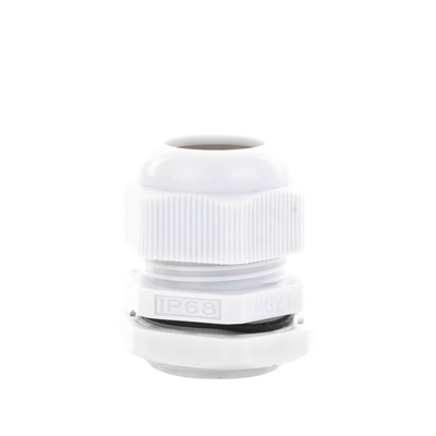 Conector Plástico Tipo Glándula para Cable de 13 a 18 mm de Diámetro.