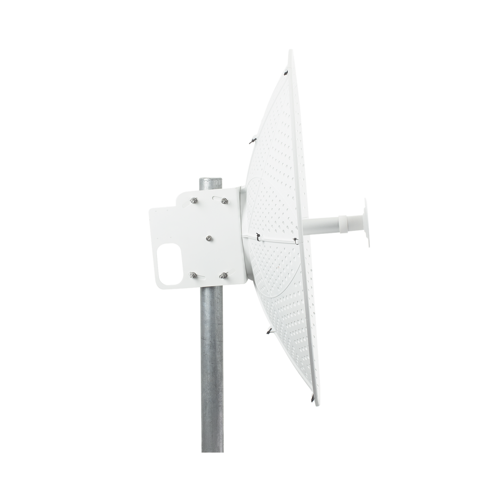 Antena direccional para C5x, C6x, B6X y B5x, Guía de onda para mantener la integridad de la señal y minimiza la pérdida en transmisión , 4.9 - 6.5 GHz, 3 ft, Ganancia de 34 dBi, Montaje incluido