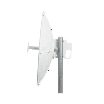 Antena direccional para C5x, C6x, B6X y B5x, Guía de onda para mantener la integridad de la señal y minimiza la pérdida en transmisión , 4.9 - 6.5 GHz, 3 ft, Ganancia de 34 dBi, Montaje incluido