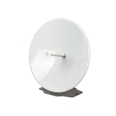Antena direccional para radios C5x, C6x, B5x / Guía de onda para maximizar la conexión en transmisión / 4.9 - 6.5 GHz / 4ft / Ganancia de 36 dBi / Montaje incluido.
