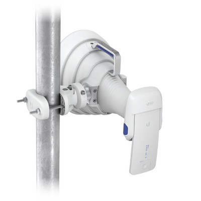Antena Sectorial 30° tipo Horn para Multipunto, 19.5 dBi. Rango extendido 5.15 - 6.875 GHz. Alto aislamiento al ruido. Compatible solo con AF5XHD, RP5ACGEN2 y LTURocket