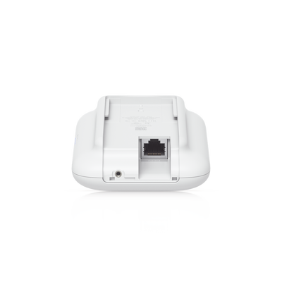 Access Point UniFi UK Ultra Navaja Suiza WiFi 5, MU-MIMO 2x2, instalación flexible, antena omnidireccional integrada, (2) conectores RP-SMA para antenas externas, para interior o exterior (IPX6)