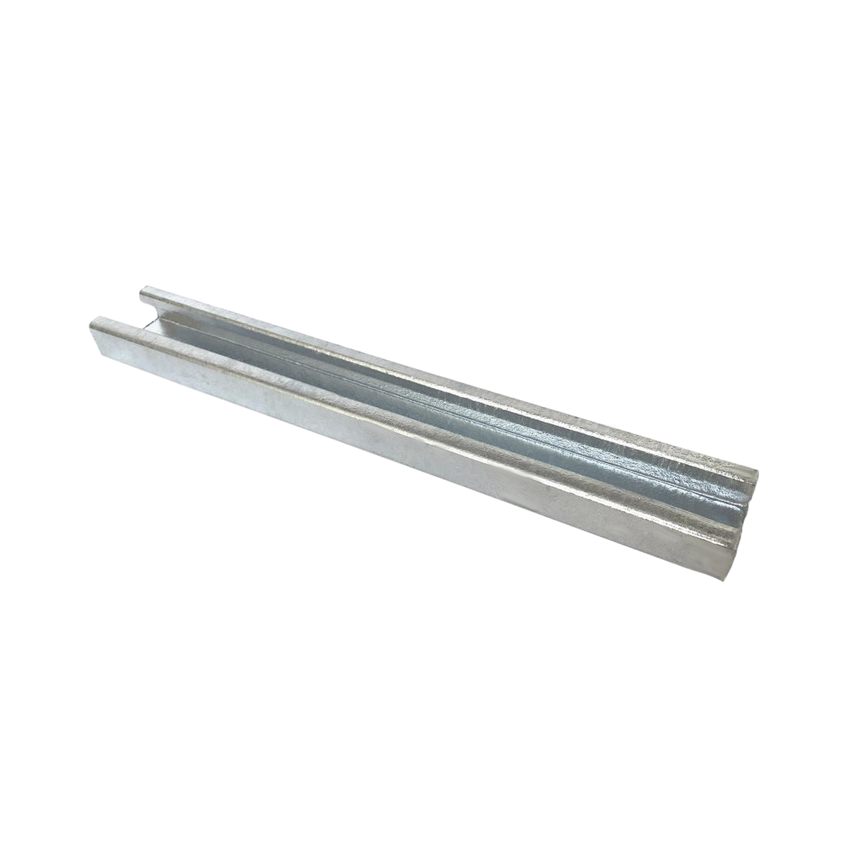 Unicanal liso 4x2, 3000 mm, con acabado Galvanizado por inmersión en caliente