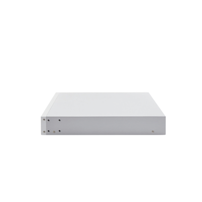 UniFi Switch USW-Pro-48, Capa 3 de 48 puertos Gigabit RJ-45 + 4 puertos 1/10G SFP+, pantalla informativa