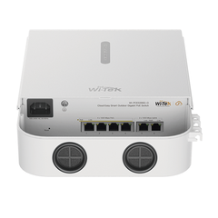 Switch PoE para exterior / Administración en la nube / Con 4 puertos 10/100 Mbsp PoE af/at / 2 Puertos Uplink 10/100 MBPS /  Presupuesto 60 W / PoE hasta 250 metros / Soporta protocolo ONVIF