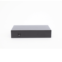 Extensor PoE / Entrada hasta 90 W / 4 puertos Gigabit PoE salida 802.3 af/at / Extensor PoE hasta 250 m / No administrable