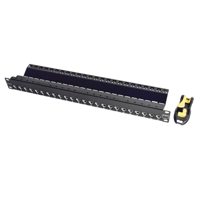 Patch Panel UTP Z-MAX de 24 puertos, Precargado con Jacks Categoría 6, Plano, 1UR
