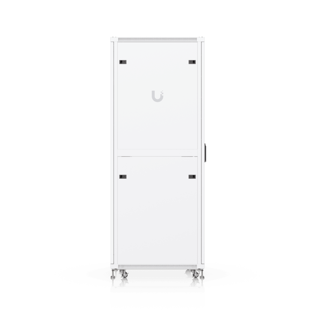 UACC Rack Cabinet 42U (600 × 800 mm) – Gabinete de Piso Totalmente Ensamblado con Ventiladores Integrados, Paneles Removibles, Ruedas con Seguro y Puerta Frontal de Vidrio Templado