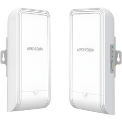 Kit Punto de Acceso (AC) PTP y PTMP en 5 GHz / PoE / Hasta 867 Mbps / Salida PoE (alimenta una camara) / Antena Sectorial de H: 50° / MIMO 2X2 / 12 dBi de Ganancia / Uso en Exterior / Administración Gratuita desde la Nube