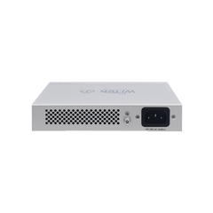 Switch PoE / Administración en la nube / Con 4 puertos 10/100 Mbsp PoE af/at / 2 Puertos Uplink 10/100 MBPS /  Presupuesto 60 W / PoE hasta 250 metros / Soporta protocolo ONVIF