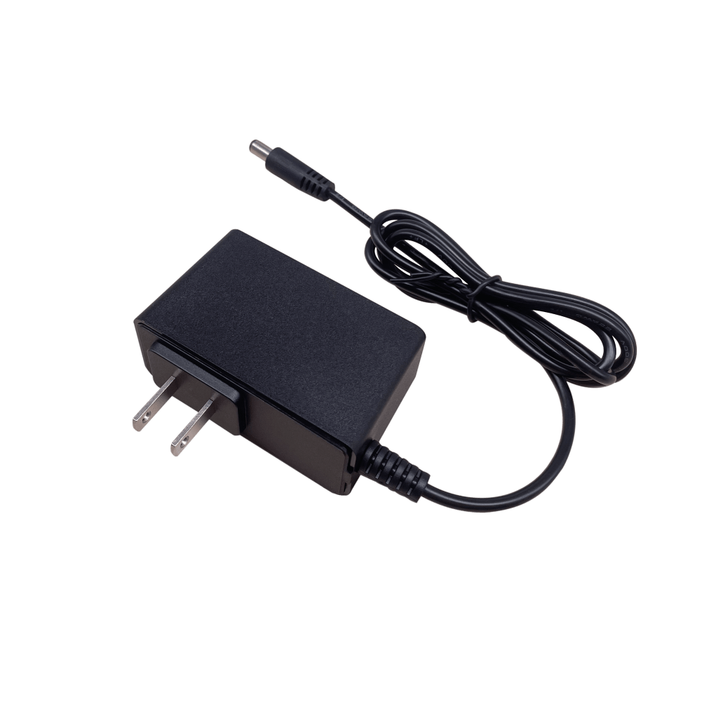 Adaptador de Corriente DC / 5V 3A 15W / Entrada 100-240V AC / Protección Sobre-Corriente y Cortocircuito / LED Indicador / Plug 5.5mm x 2.1mm