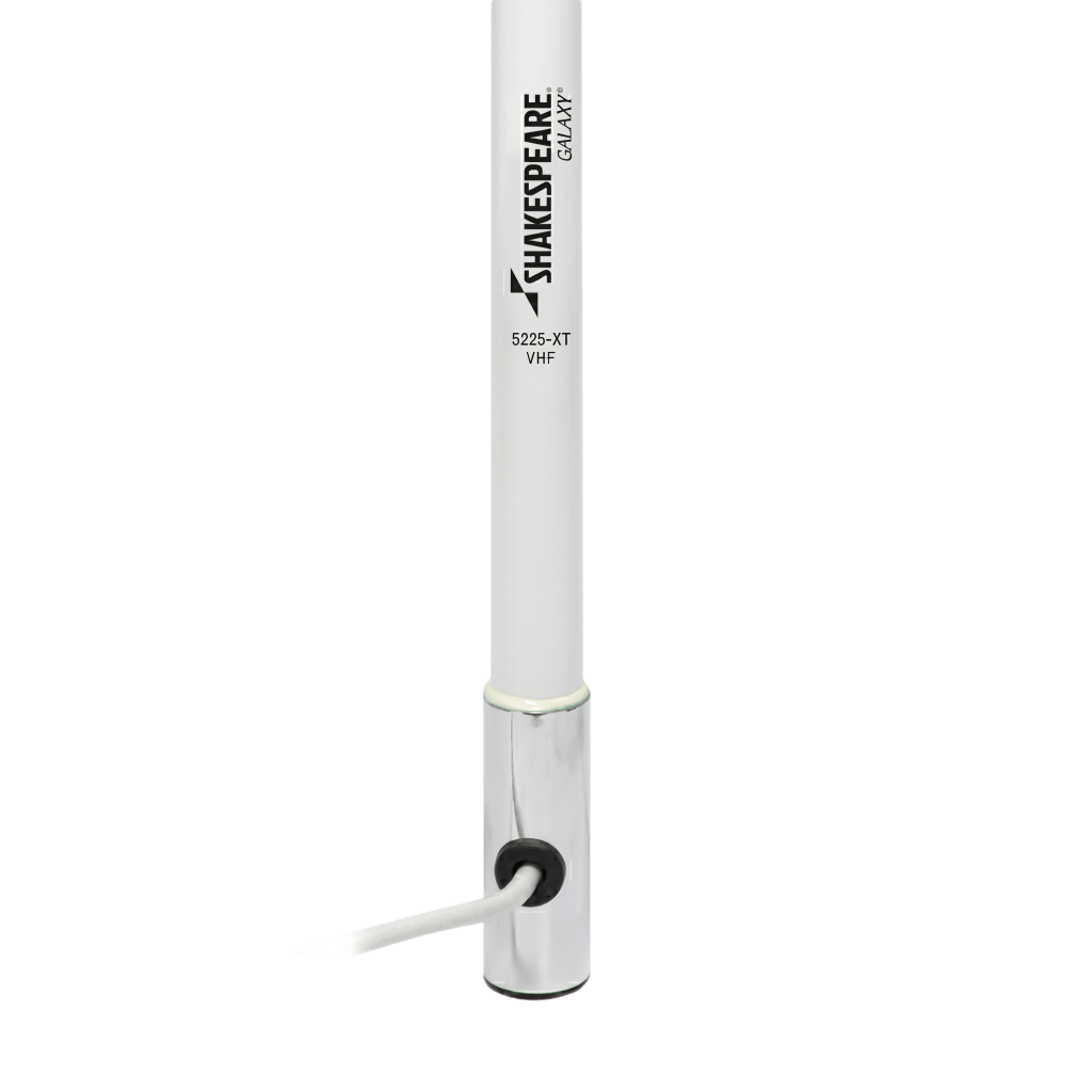 Antena Marina VHF SHAKESPEARE 5225-XT Serie Galaxy / 6 dB / 100 W / Cable RG-8/X 6.1 m (20 ft) / Contera Acero Inoxidable / 2.4 m (7.9 ft) / Banda Marina VHF