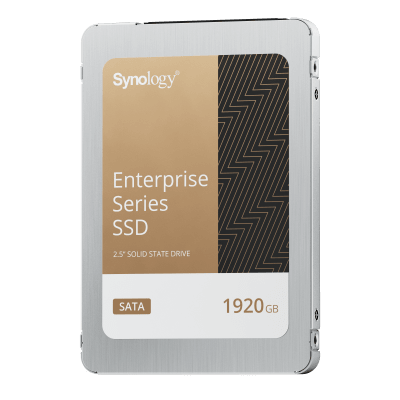 SSD SATA de 2,5" Serie Enterprise | 1920 GB | Alto Rendimiento Estable 50.000 IOPS | Resistencia Empresarial 10.000 TBW | Protección de Datos Integral | Análisis de Vida Útil | Compatibilidad con Synology DSM.