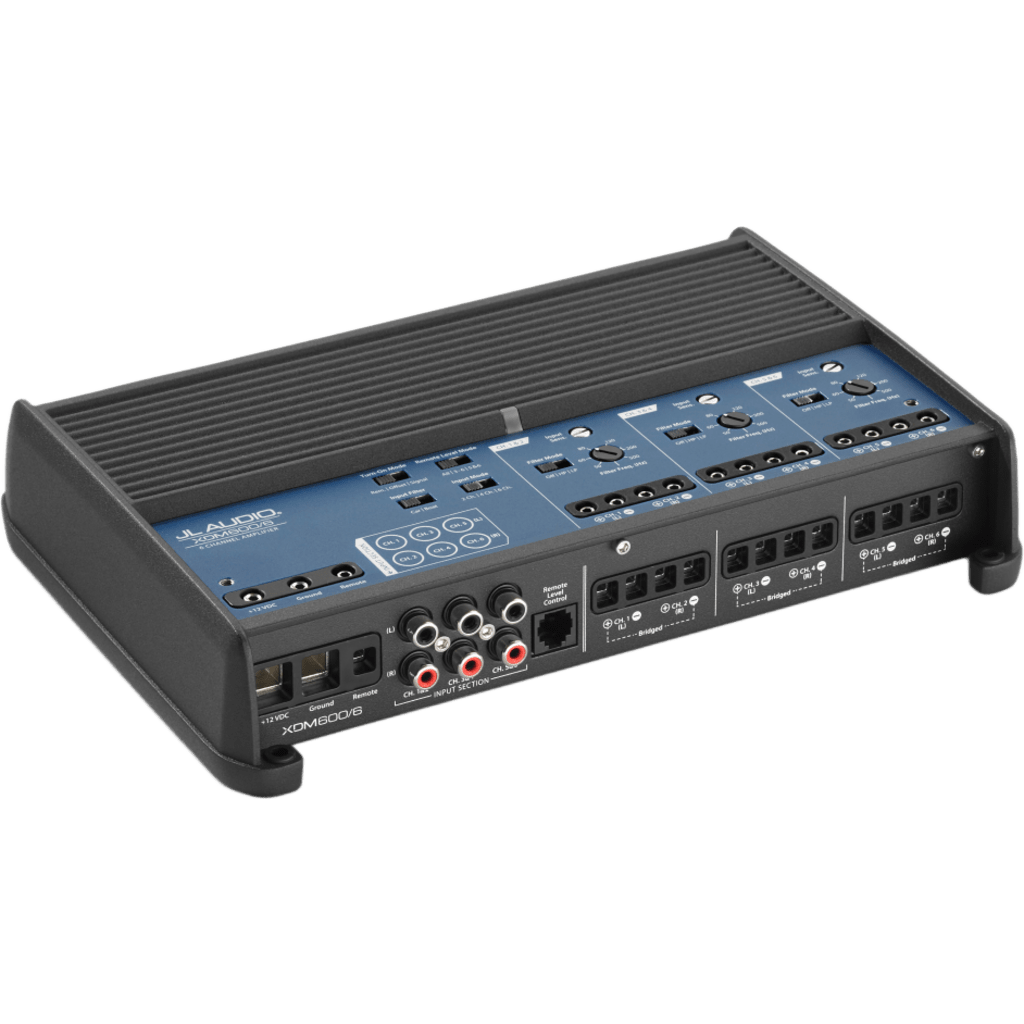 Amplificador Náutico y para Automóvil de Rango Completo / 6 Canales / 600 W / Clase D / 75 W x 6 a 4 &Omega; / 100 W x 6 a 2 &Omega; / 200 W x 3 Puenteado / Filtros Paso Alto y Bajo 50 Hz-500 Hz / JL Audio XDM600/6